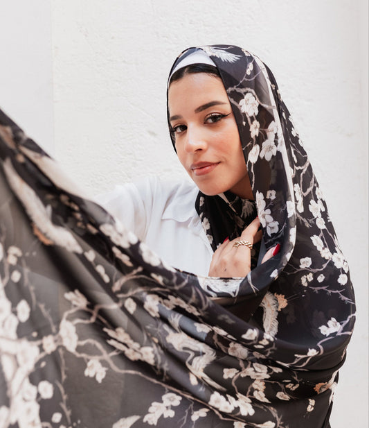 Goldy freedom in chiffon