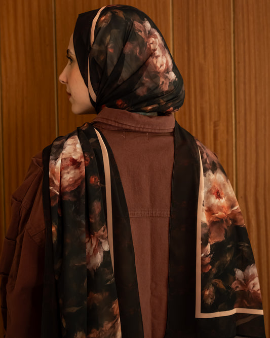 Dark romance in chiffon