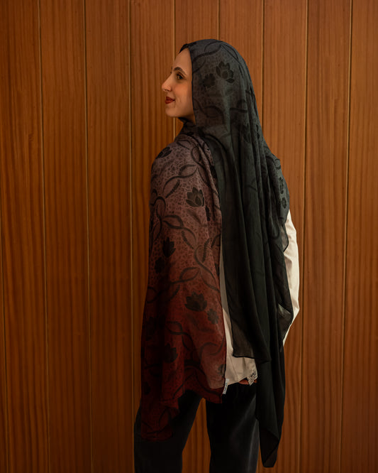 Lace romance in modal