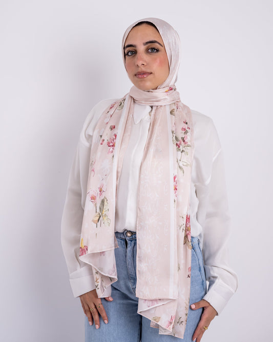 Lace roses in satin