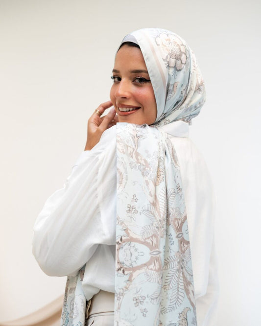 Minty chocolate in satin